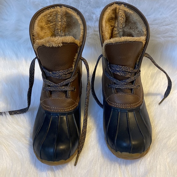 The Original Leather Sporto Genuine Duck with Faux Fur Boots size 7 - Picture 3 of 9